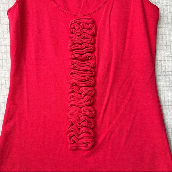 TED BAKER London Y2K Ruffle Sleeveless Blouse Size 2 Red Stretch Scoop Neck - Picture 3 of 9